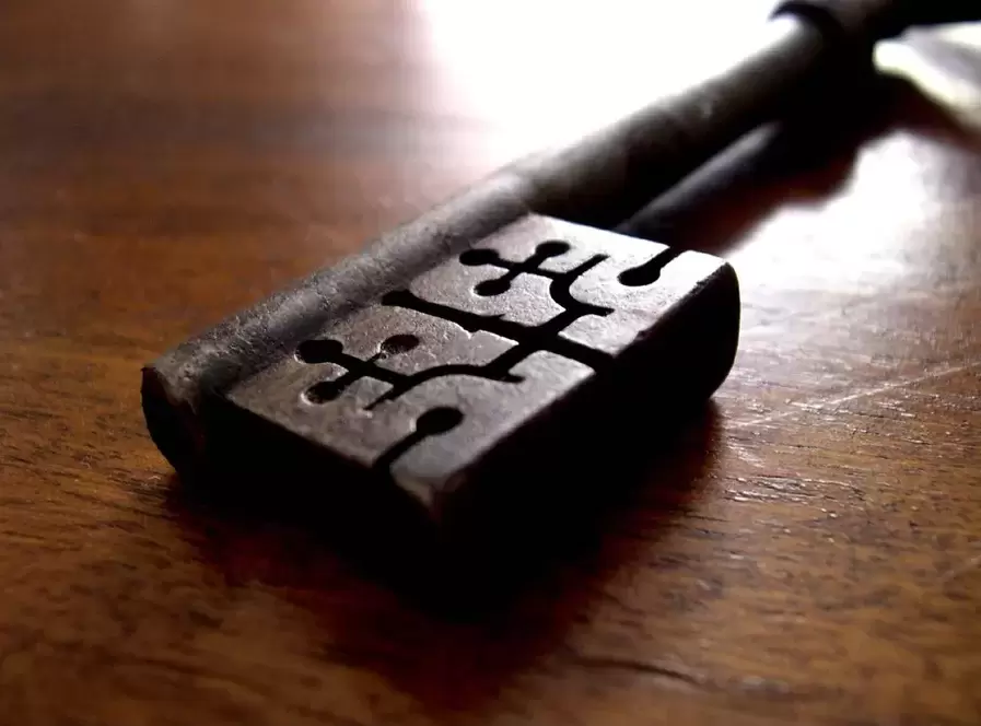 Ádh mór amulet - eochair